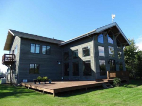 Bay Bluff Haven with an ocean view